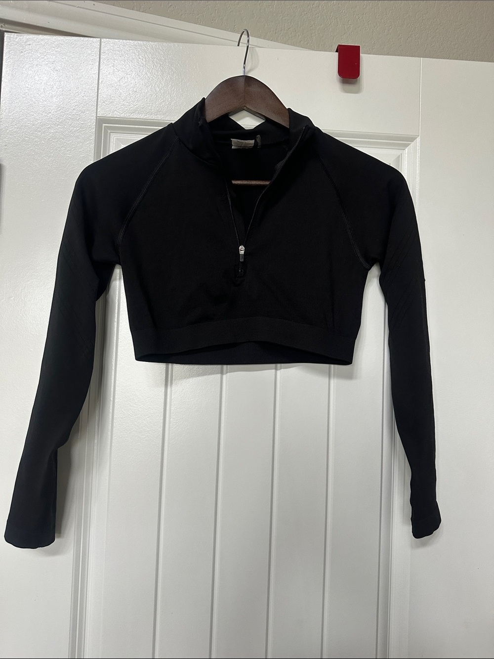Black Long-Sleeve Cropped Quarter-Zip Top